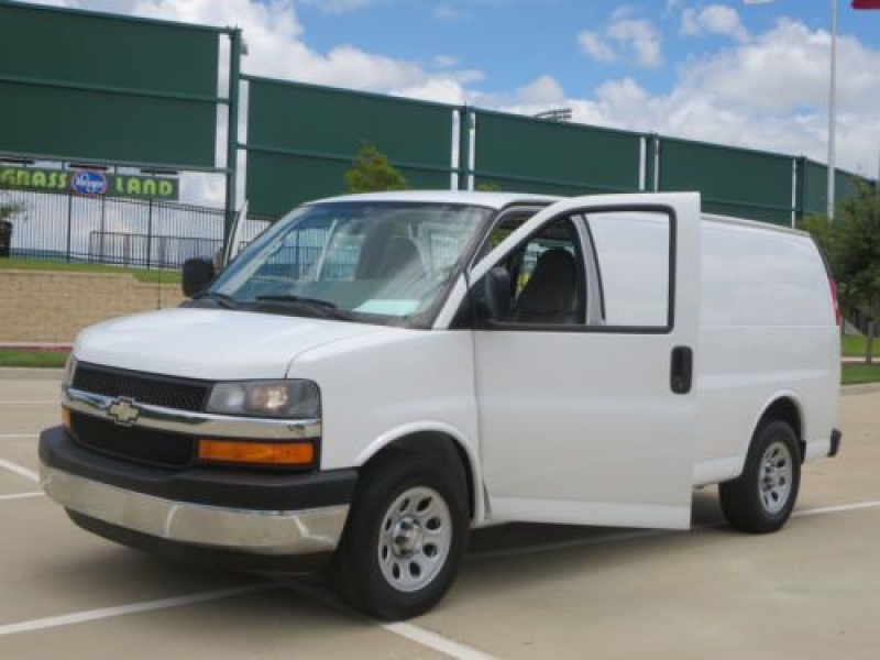 2009 TEXAS OWN CHEVY EXPRESS 1500 CARGO VAN ONE OWNER 70K, US $13,500 ...