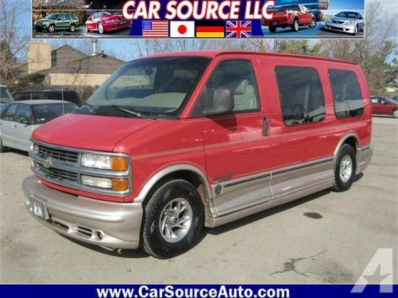 2000 Chevrolet Express 1500 for sale in Grove City, Ohio