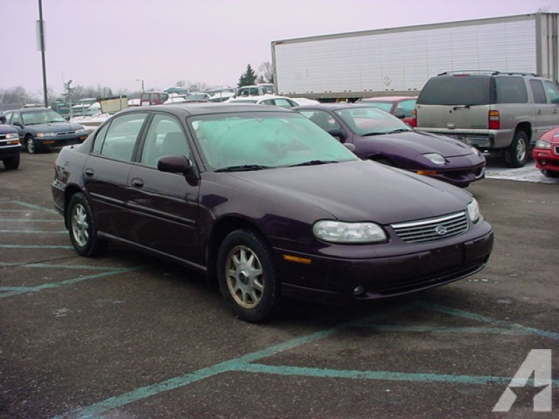 1999 Chevrolet Malibu LS for sale in Pontiac, Michigan