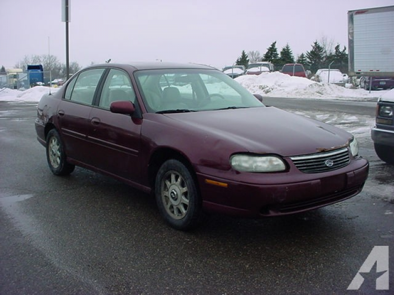 1998 Chevrolet Malibu for sale in Pontiac, Michigan