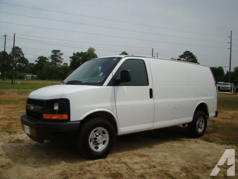 2010 Chevrolet Express 2500 Work Van for sale in Dothan, Alabama