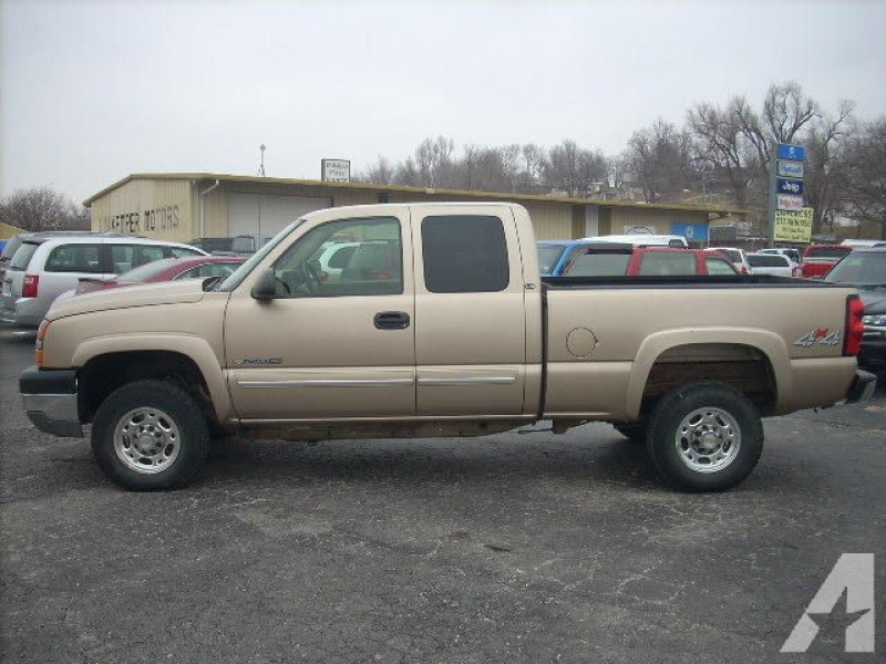 2005 Chevrolet Silverado 2500 H/D for sale in Mound City, Missouri