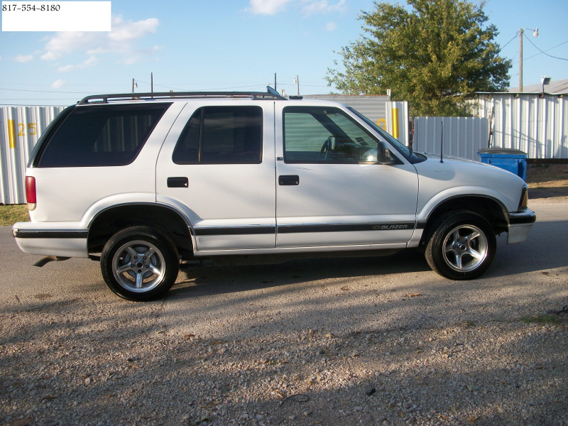 Picture of 2001 Chevrolet Blazer 4 Dr LS SUV, exterior