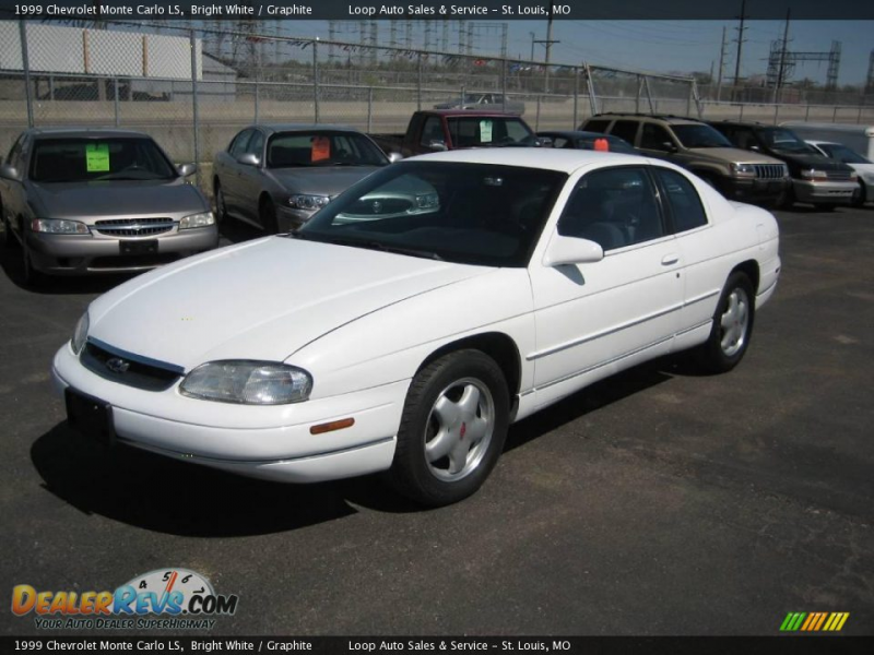 1999 Chevrolet Monte Carlo LS Bright White / Graphite Photo #1