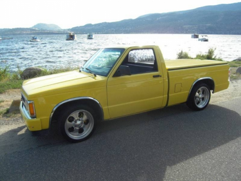 1991 Chevrolet S-10 Pickup Truck in Kelowna, British Columbia