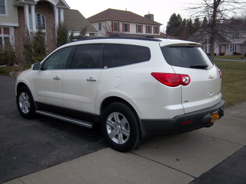 Picture of 2011 Chevrolet Traverse LT1 AWD, exterior