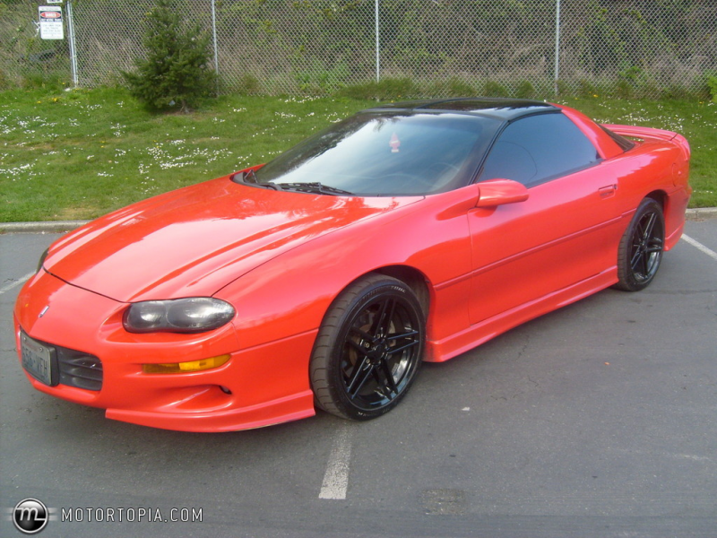 Photo of a 1998 Chevrolet Camaro RS (Cherry)