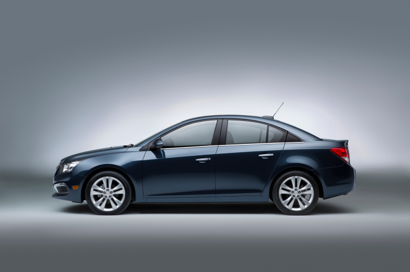2015 Chevrolet Cruze Sports New Family Nose Photo Gallery