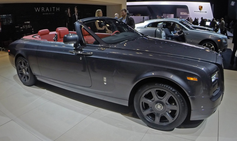 2015 Rolls-Royce Phantom Drophead Coupe Review