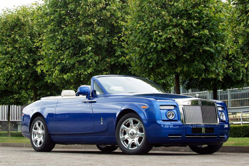 2011-Rolls-Royce-Phantom-Bespoke-Drophead-Coupe-Front-And-Side 480