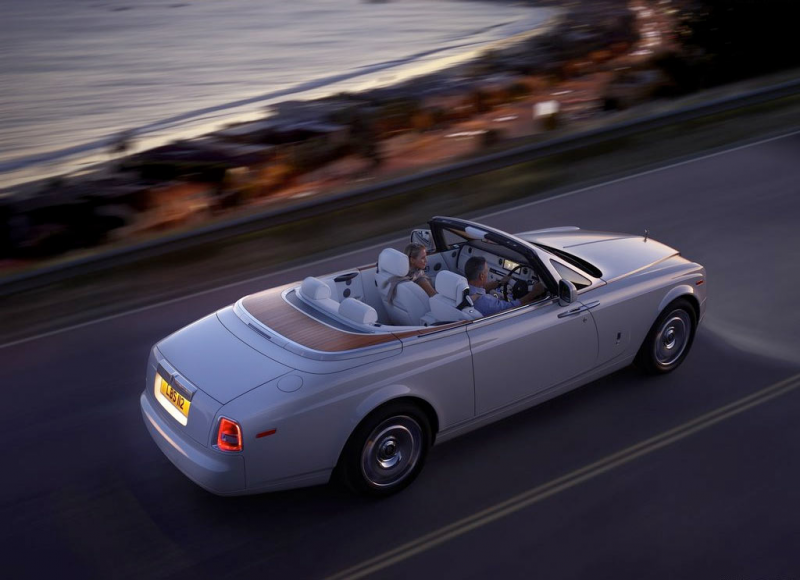 Rolls-Royce Phantom Drophead Coupé (2013)