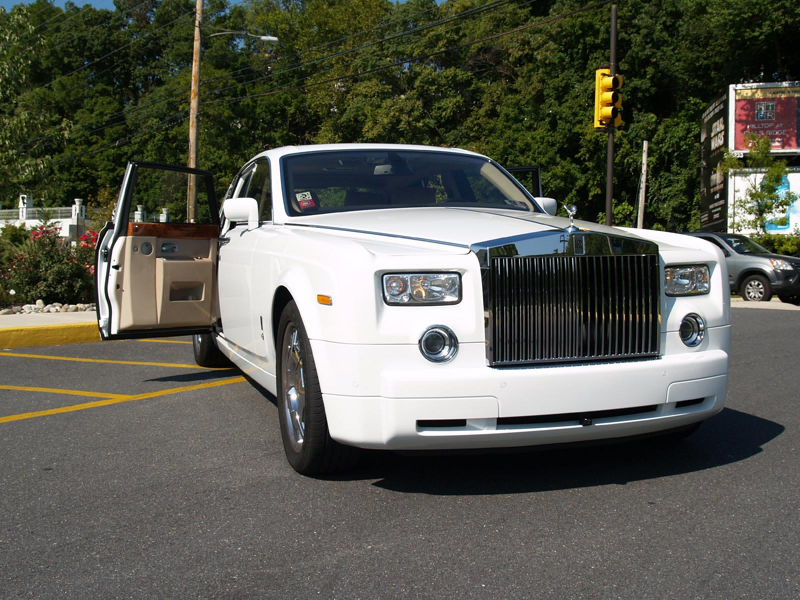800 1024 1280 1600 origin 2009 Rolls-Royce Phantom #11