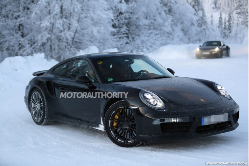 2016 Porsche 911 Turbo facelift spy shots