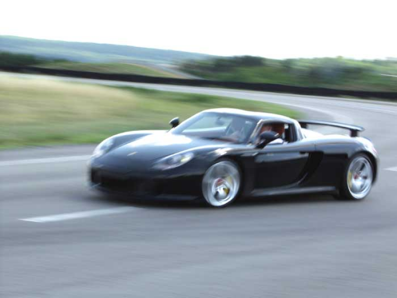 2004 Porsche Carrera GT - Photo Gallery