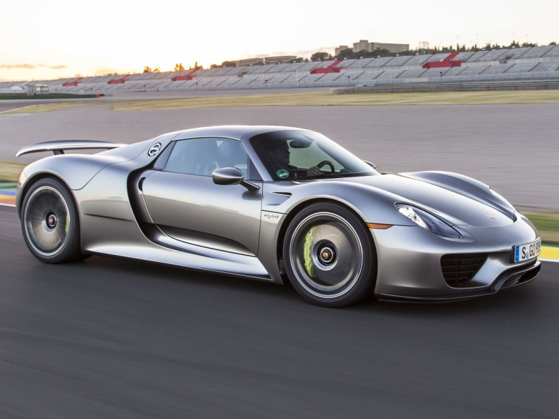 Porsche 918 Spyder: Hybrid-Supersportwagen beinahe ausverkauft
