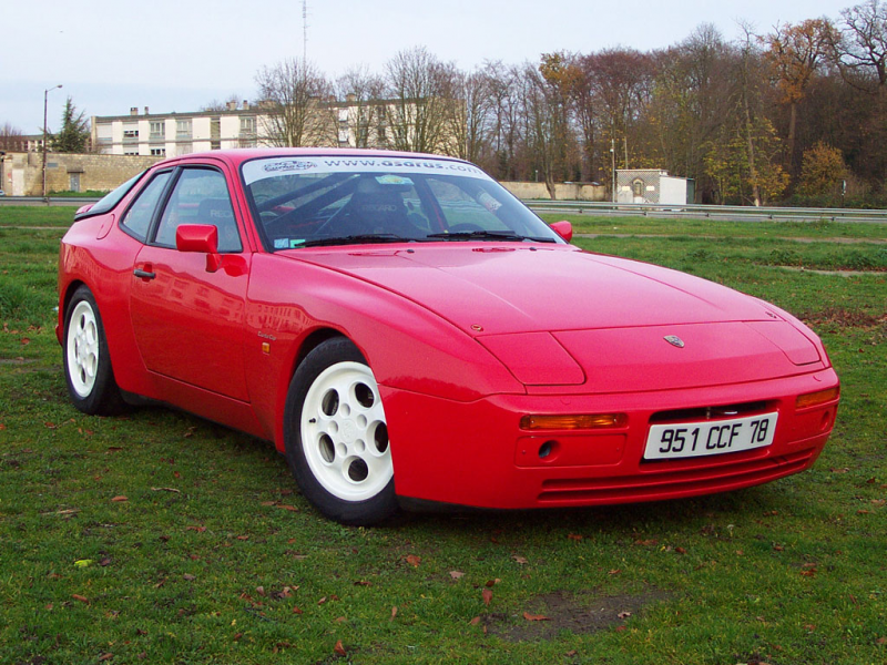 Home / Research / Porsche / 944 / 1988