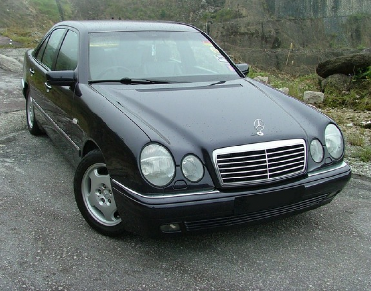gsriram’s 1996 Mercedes-Benz E-Class