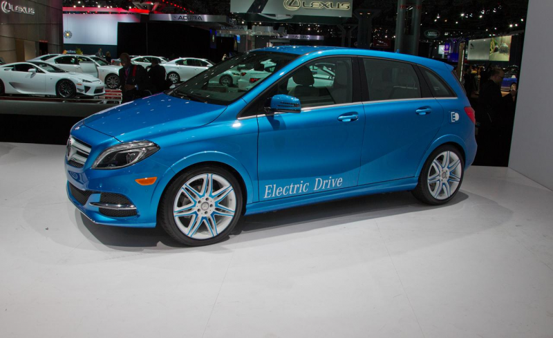 2014-mercedes-benz-b-class-electric-drive