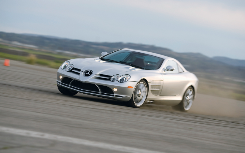 2006 Mercedes Benz Mclaren Slr Front Left View