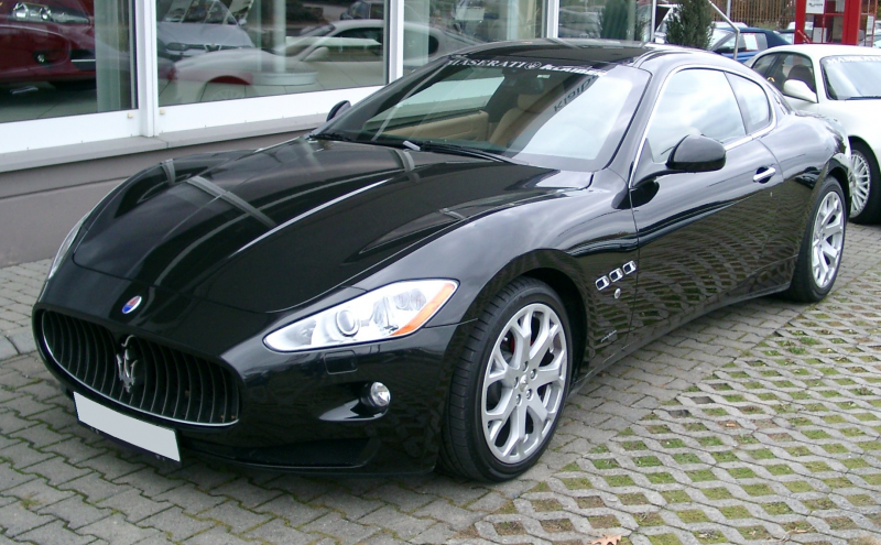 Een Chinese eigenaar van een peperdure Maserati Quattroporte was zo ...
