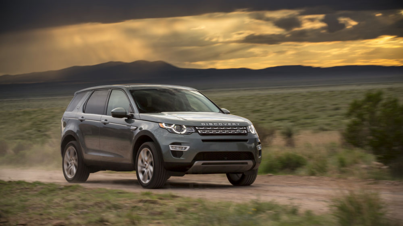 Land Rover Discovery Sport 2015 ??t khách t?i Vi?t Nam