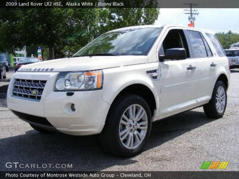 2009 Land Rover LR2 HSE in Alaska White. Click to see large photo.