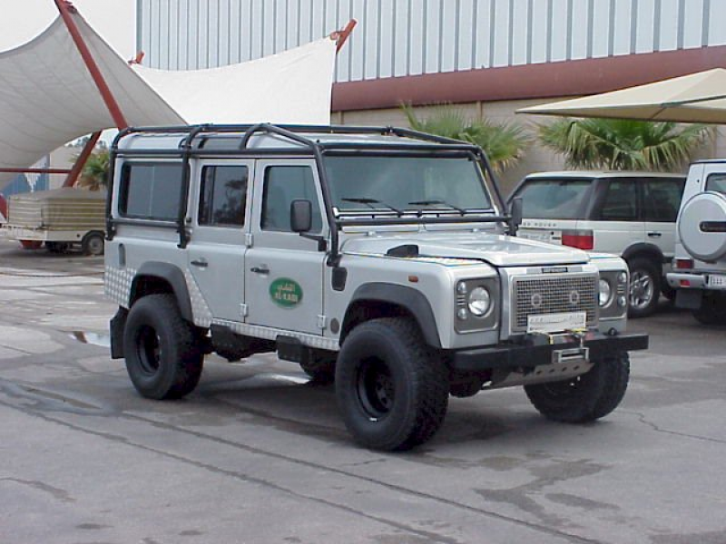1997 Land Rover Defender Pictures
