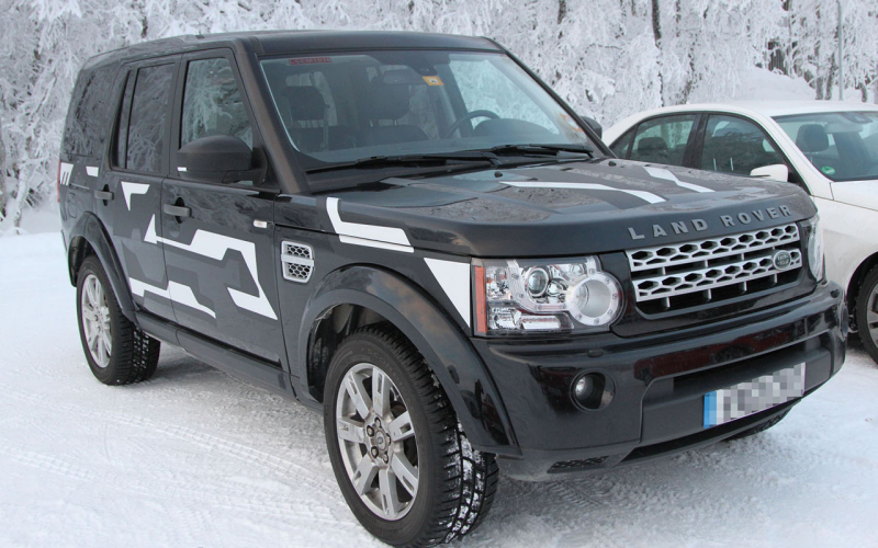 New 2015 Land Rover LR4 Spy Shots and Redesign