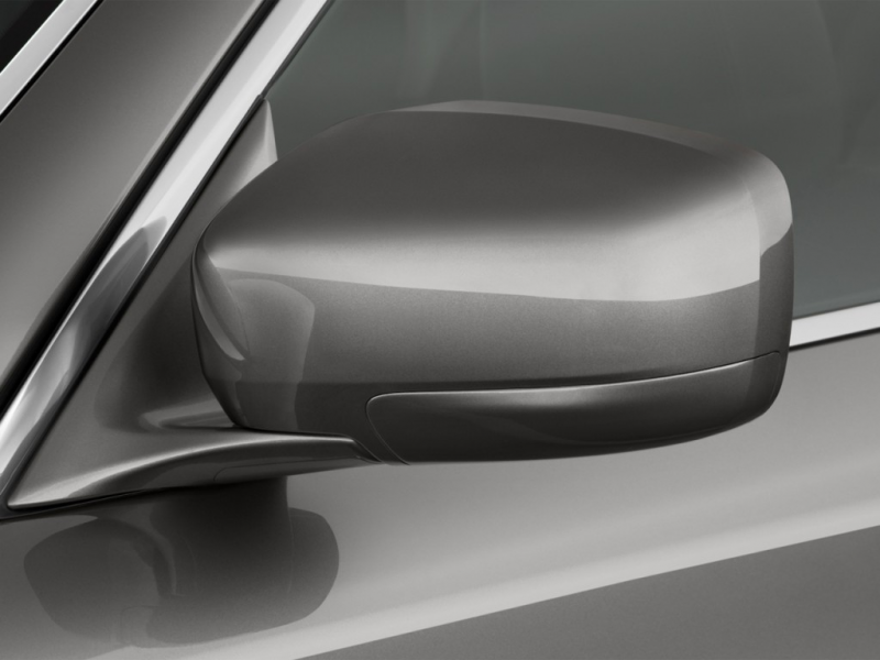 2014 Infiniti Q70h 4-door Sedan RWD Hybrid Mirror