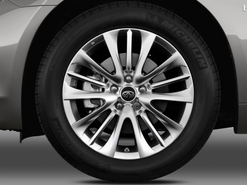 2014 Infiniti Q70h 4-door Sedan RWD Hybrid Wheel Cap