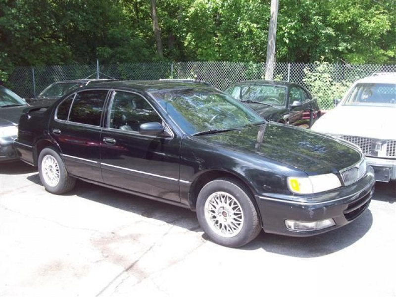 1996 Infiniti I30 Touring for sale in Elmhurst, Illinois
