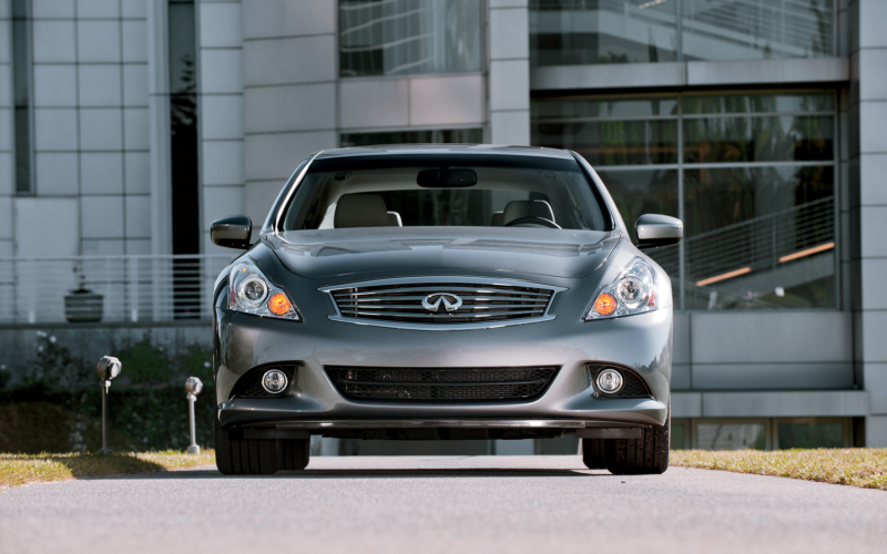 2012 Infiniti G25 Front End