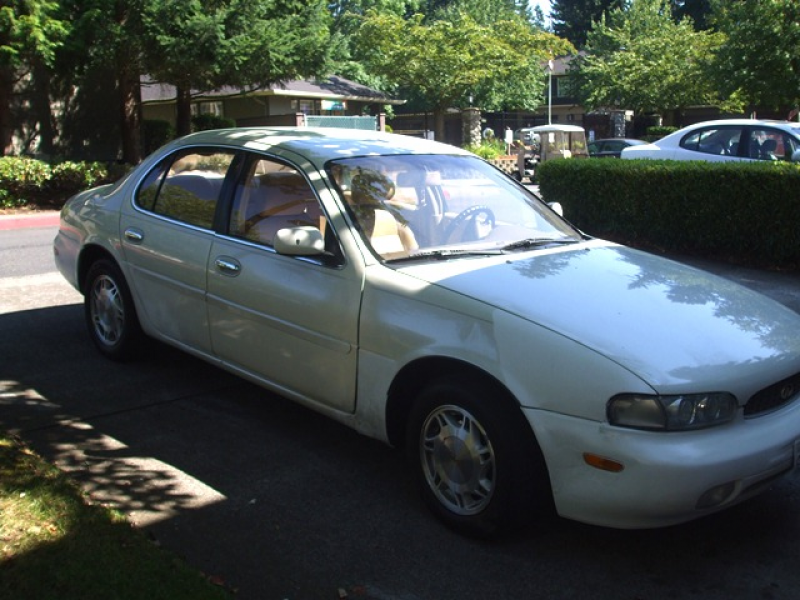Picture of 1995 Infiniti J30 4 Dr STD Sedan, exterior