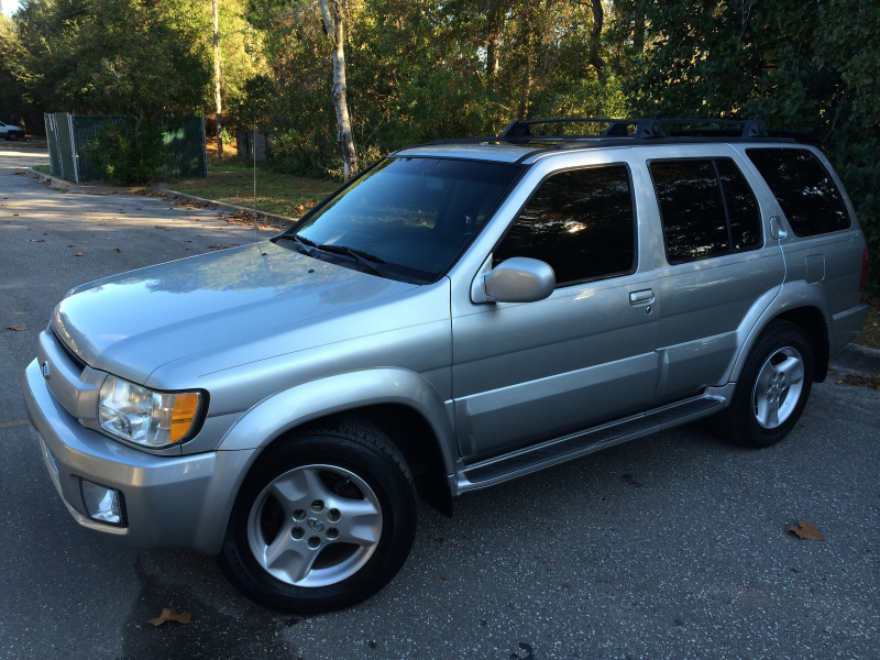 Picture of 2003 Infiniti QX4 4 Dr STD 4WD SUV, exterior