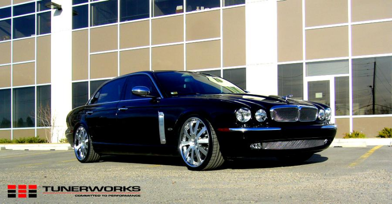 2006 Jaguar Super V8 Portfolio