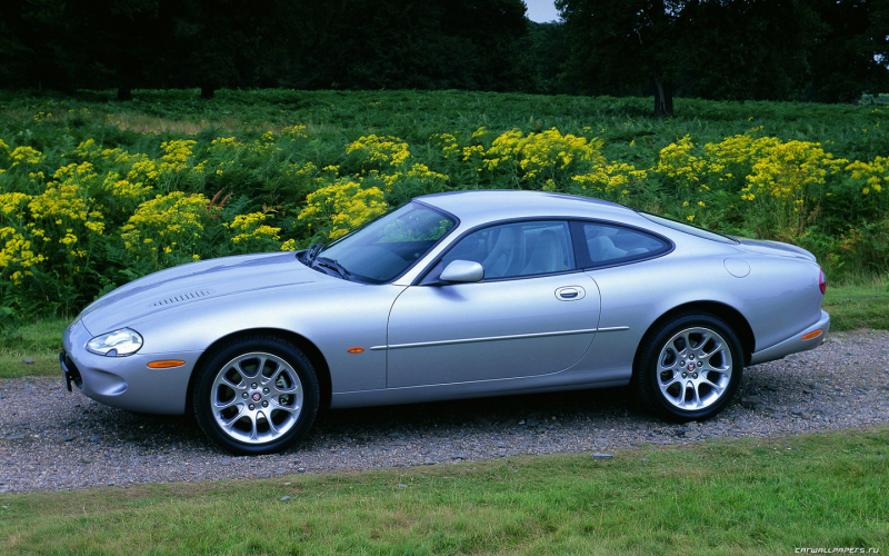 Jaguar-XKR-Coupe-1998-2002-1440x900-011.jpg 15-Mar-2014 18:44 936K