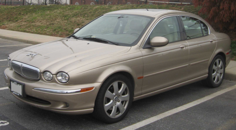 ??????:Jaguar X-Type sedan.jpg