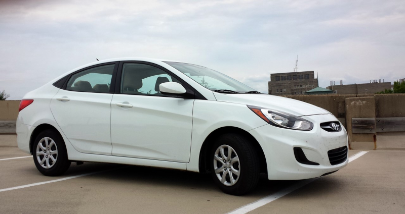 2013 Hyundai Accent Review – The Epitome of Dullsville?