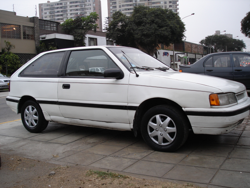 Vendo hyundai excel americano coupe 1990-dsc03911.jpg