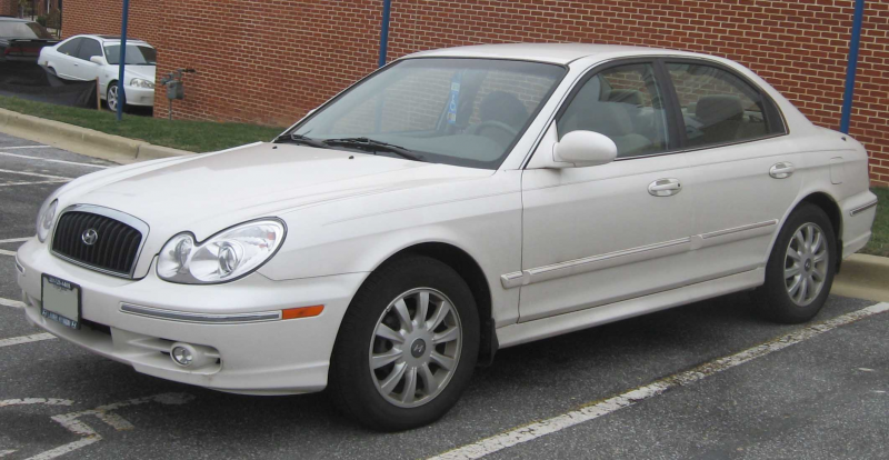 Datoteka:02-2005 Hyundai Sonata.jpg