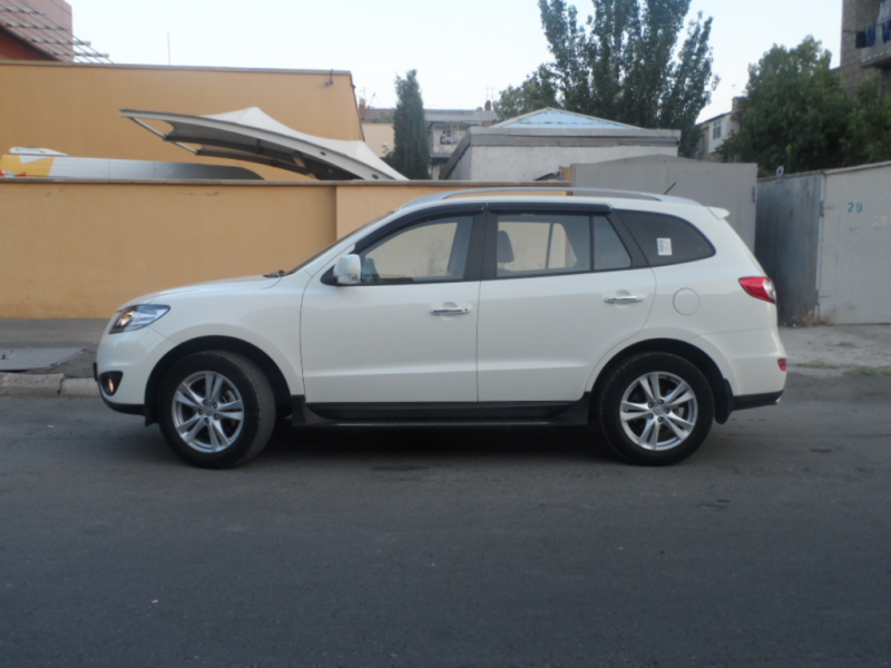 Hyundai Santa Fe 2011 - 26800$ Elan?n kodu: 152