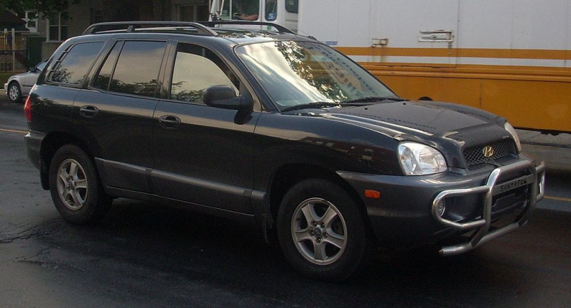 File:Hyundai Santa Fe 2001-2004.JPG