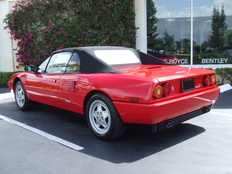 1989-Ferrari-Mondial_T-753101340539897.jpg