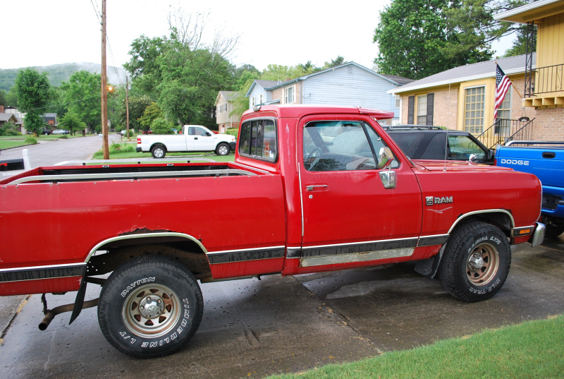 Picture of 1988 Dodge RAM 150 Short Bed
