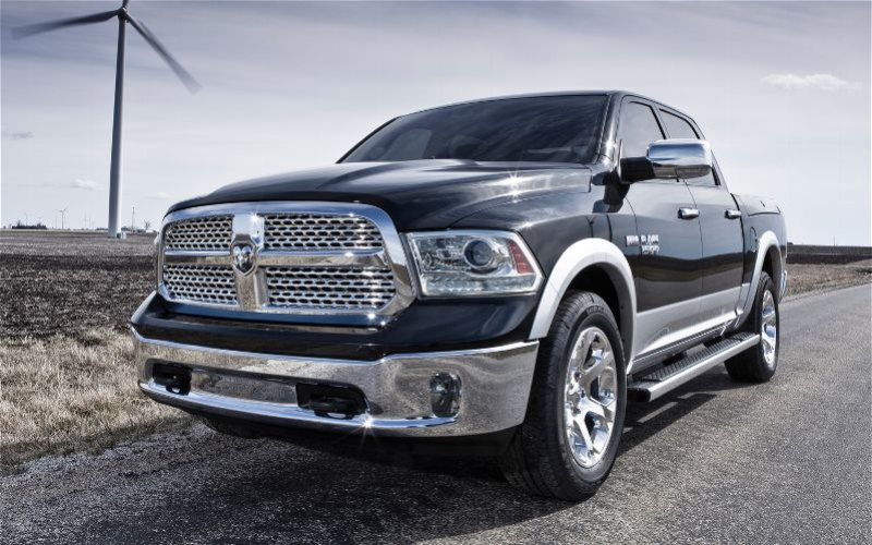 2013 Ram 1500 Drivers Side Front Three Quarters