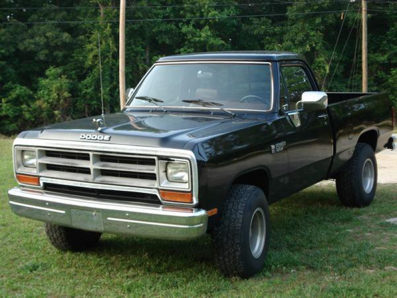 1991 Dodge RAM 150, my baby
