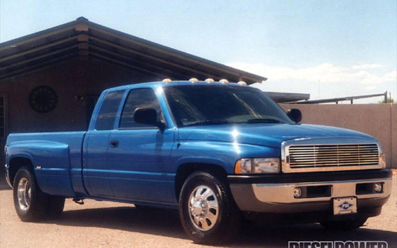 1999 Dodge Ram 3500 Right Side Angle