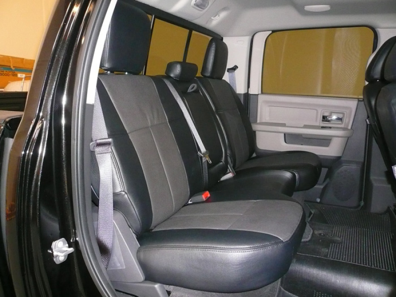 ... Seat Covers: Dodge Ram 2013 - 2015 (Crew Cab w/ Rear Split Seat