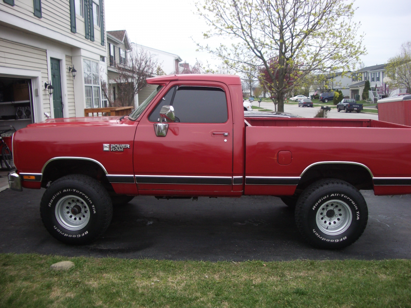 lookinsouth’s 1988 Dodge Power Ram