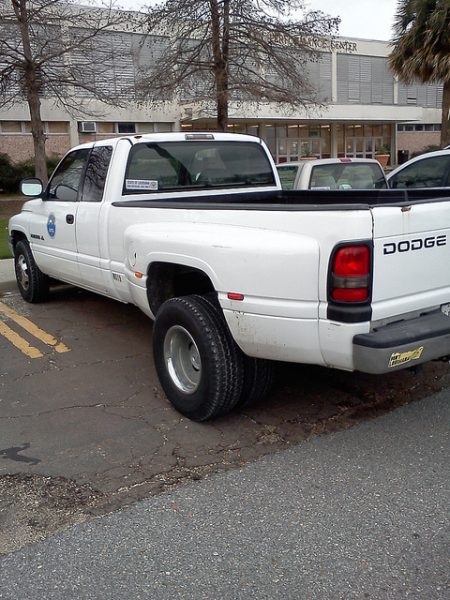 2001 Dodge Ram 3500 V8 Dually